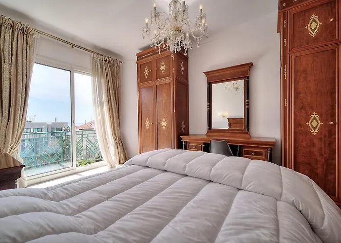 Ref 1757 - Back Croisette - Sea View For Rent