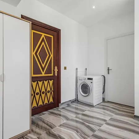 Апартаменты Ref 1757 - Back Croisette - Sea View For Rent Канны